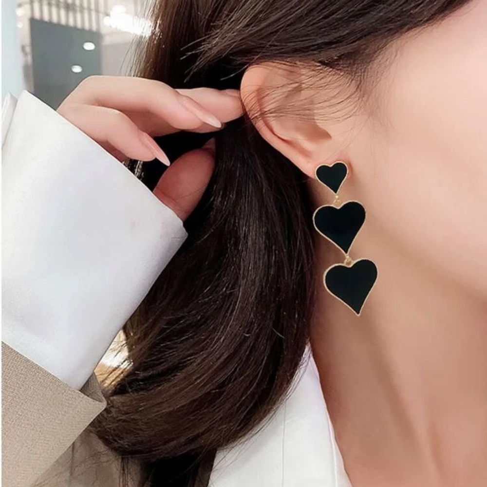 ❤️ Awesome Various Size Hearts Tassel Dangle Stud Earrings ❤️ - Picture 11 of 11